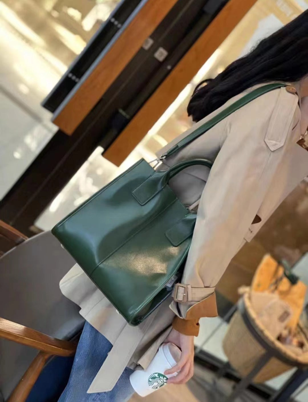 Women's Crossbody Vegetable Tanning Leather Single Shoulder Wide Strap Ribbon Vertical Square Bag